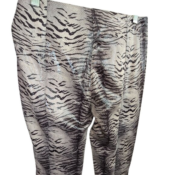 Womans Collusion Animal Print Pants Faux Snakeskin Flare Sz 6 Gray Black JJ4065 - Picture 11 of 11